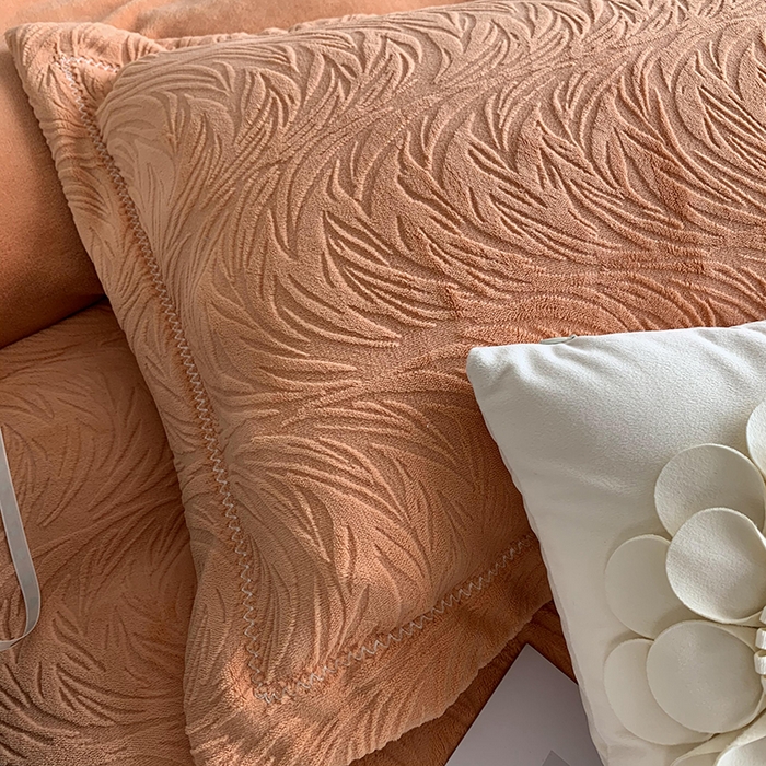 91家纺网 家纺一手货源 找家纺 莱豫家纺 2025新款全消光雕花牛奶绒四件套-流年 流年心愿橙