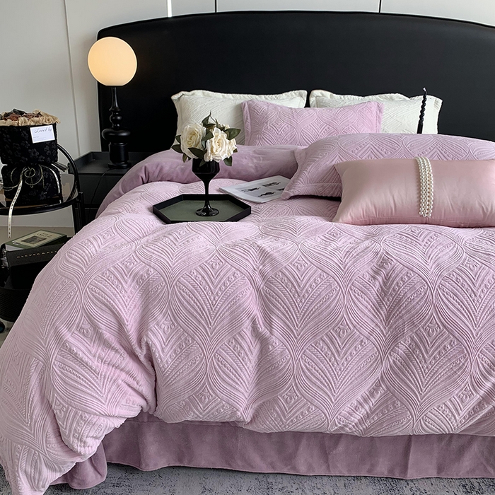 莱豫家纺 2025新款全消光雕花牛奶绒四件套-流年 流年风信紫