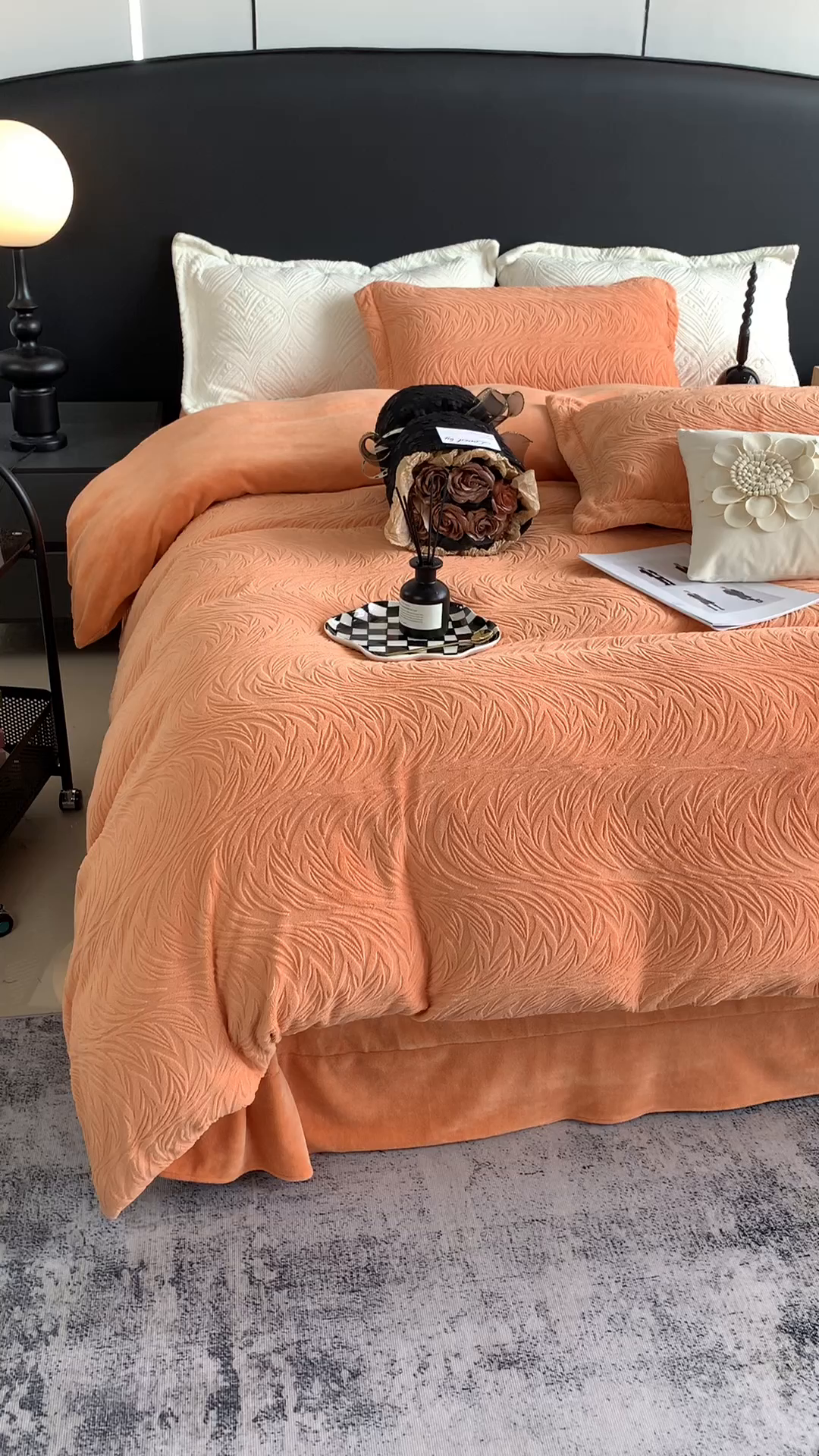 91家纺网 家纺一手货源 找家纺 莱豫家纺 2025新款全消光雕花牛奶绒四件套-流年 流年心愿橙