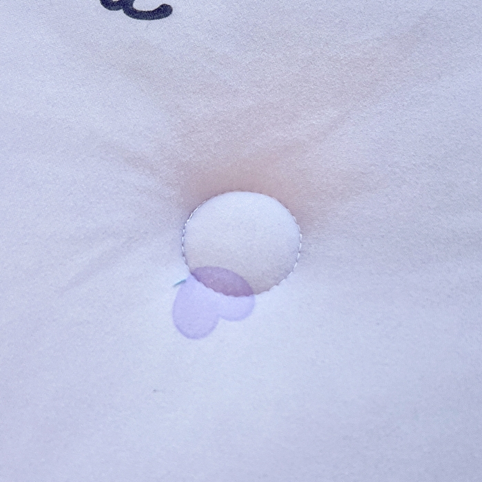 91家纺网 家纺一手货源 找家纺 吉咪兔家纺 25年新款三丽鸥库洛米儿童豆豆被针织棉幼儿园宝宝午睡春秋四季婴儿被子苹果库洛米