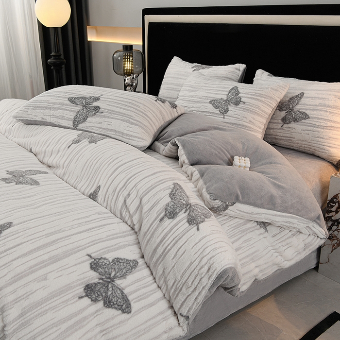 德比尔斯 2025新款兔毛绒兔兔绒雕花牛奶绒四件套 蝴蝶-灰