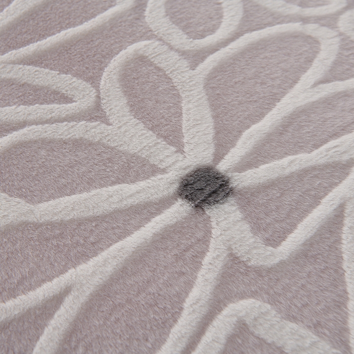 91家纺网 家纺一手货源 找家纺 德比尔斯 2025新款兔毛绒兔兔绒雕花牛奶绒四件套 伊宁紫