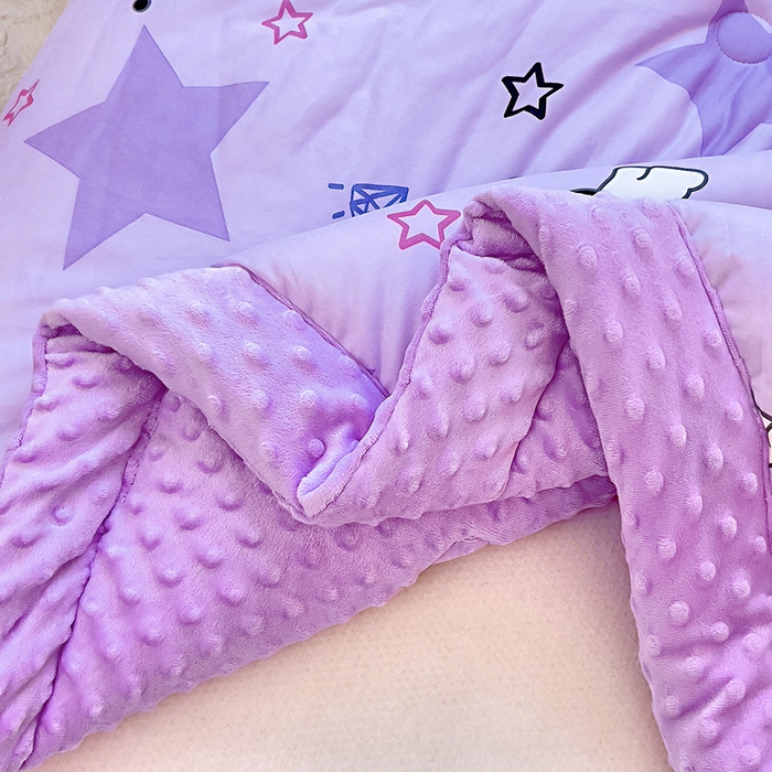 91家纺网 家纺一手货源 找家纺 吉咪兔家纺 25年新款三丽鸥库洛米儿童豆豆被针织棉幼儿园宝宝午睡春秋四季婴儿被子五星库洛米