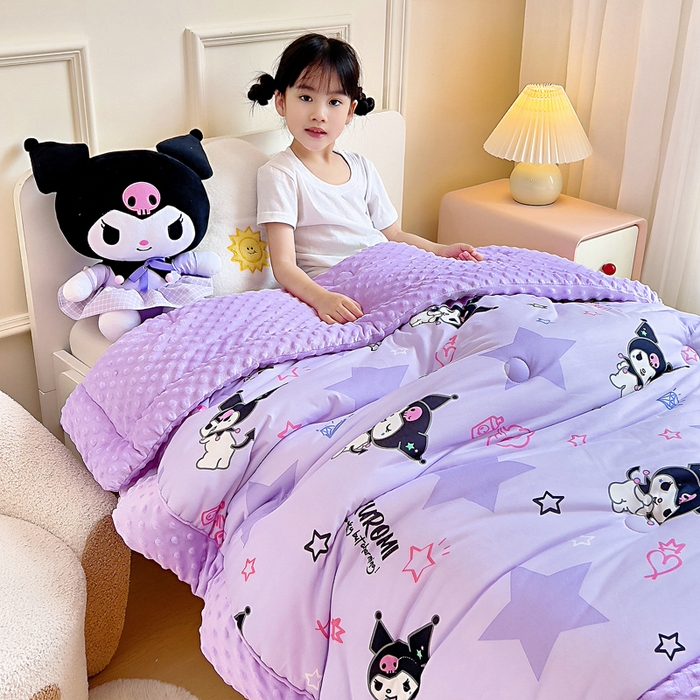 91家纺网 家纺一手货源 找家纺 吉咪兔家纺 25年新款三丽鸥库洛米儿童豆豆被针织棉幼儿园宝宝午睡春秋四季婴儿被子五星库洛米