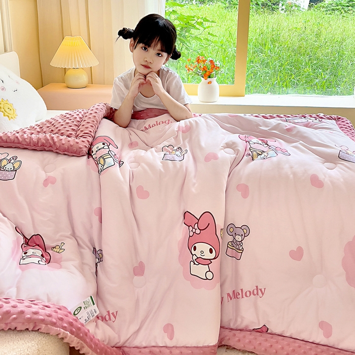 91家纺网 家纺一手货源 找家纺 吉咪兔家纺 25年新款三丽鸥库洛米儿童豆豆被针织棉幼儿园宝宝午睡春秋四季婴儿被子星星美乐蒂