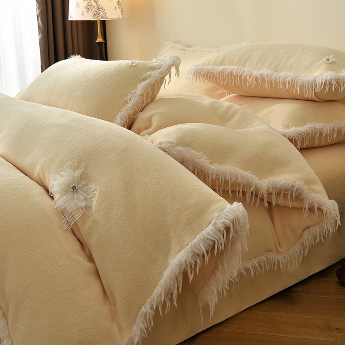 德比尔斯 2025新款海獭毛石墨烯四件套 米娅-黄