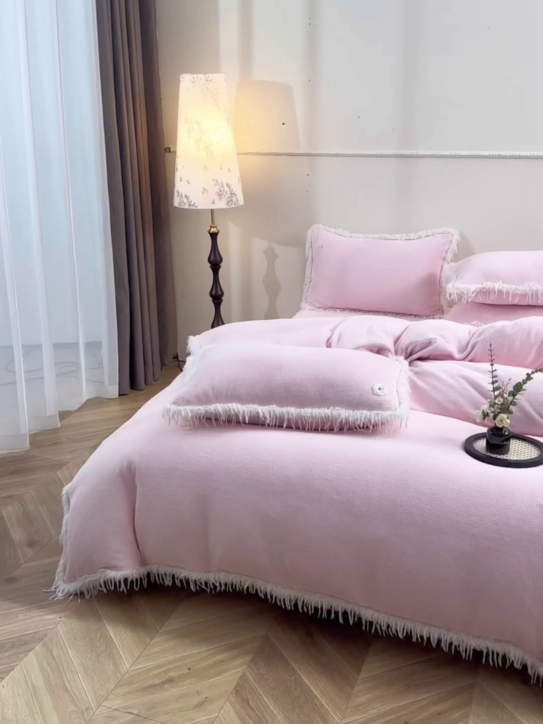 91家纺网 家纺一手货源 找家纺 （总）德比尔斯 2025新款海獭毛石墨烯四件套