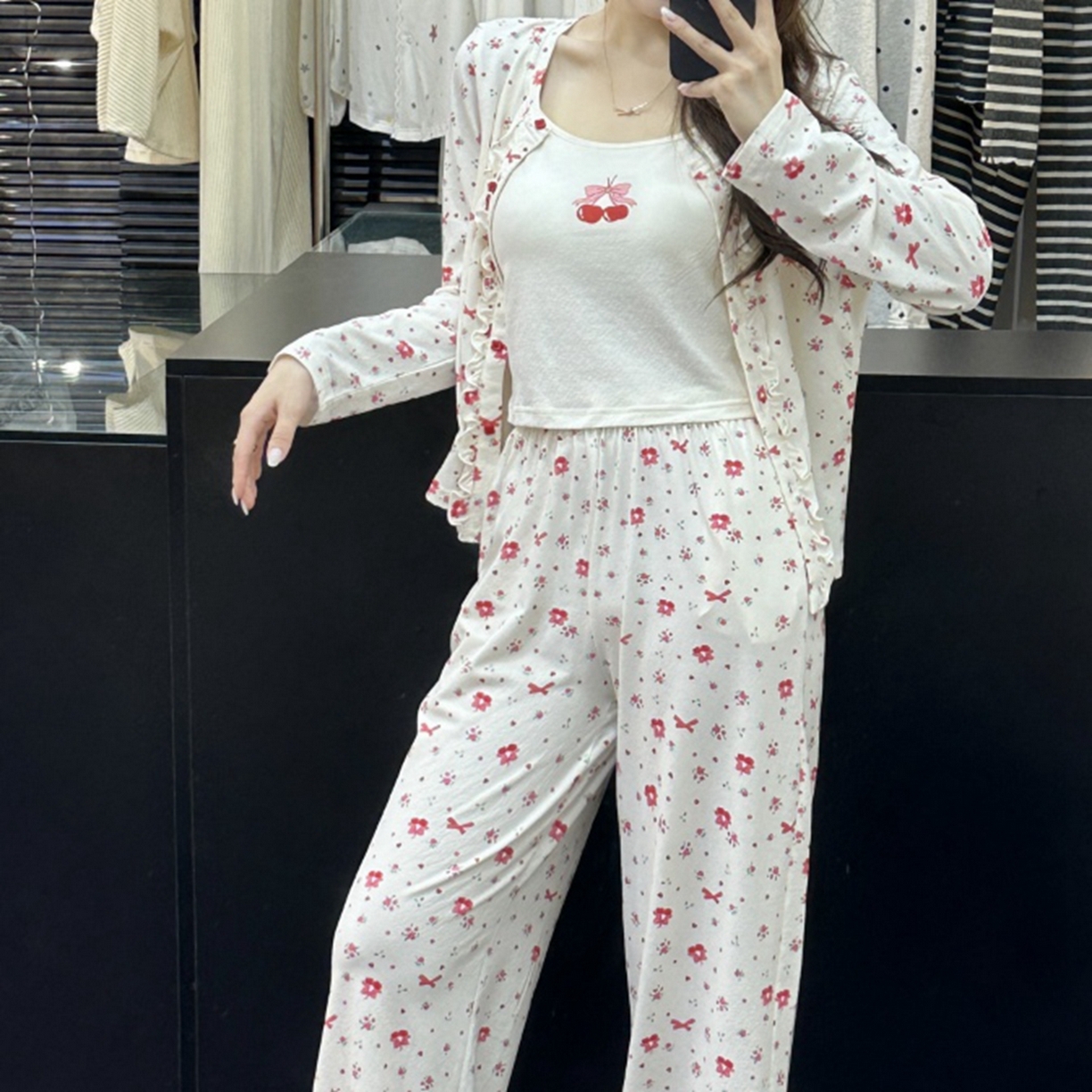 91家纺网 家纺一手货源 找家纺 （总）妍景家居生活馆 2025新款玫红蝴蝶结樱桃三件套