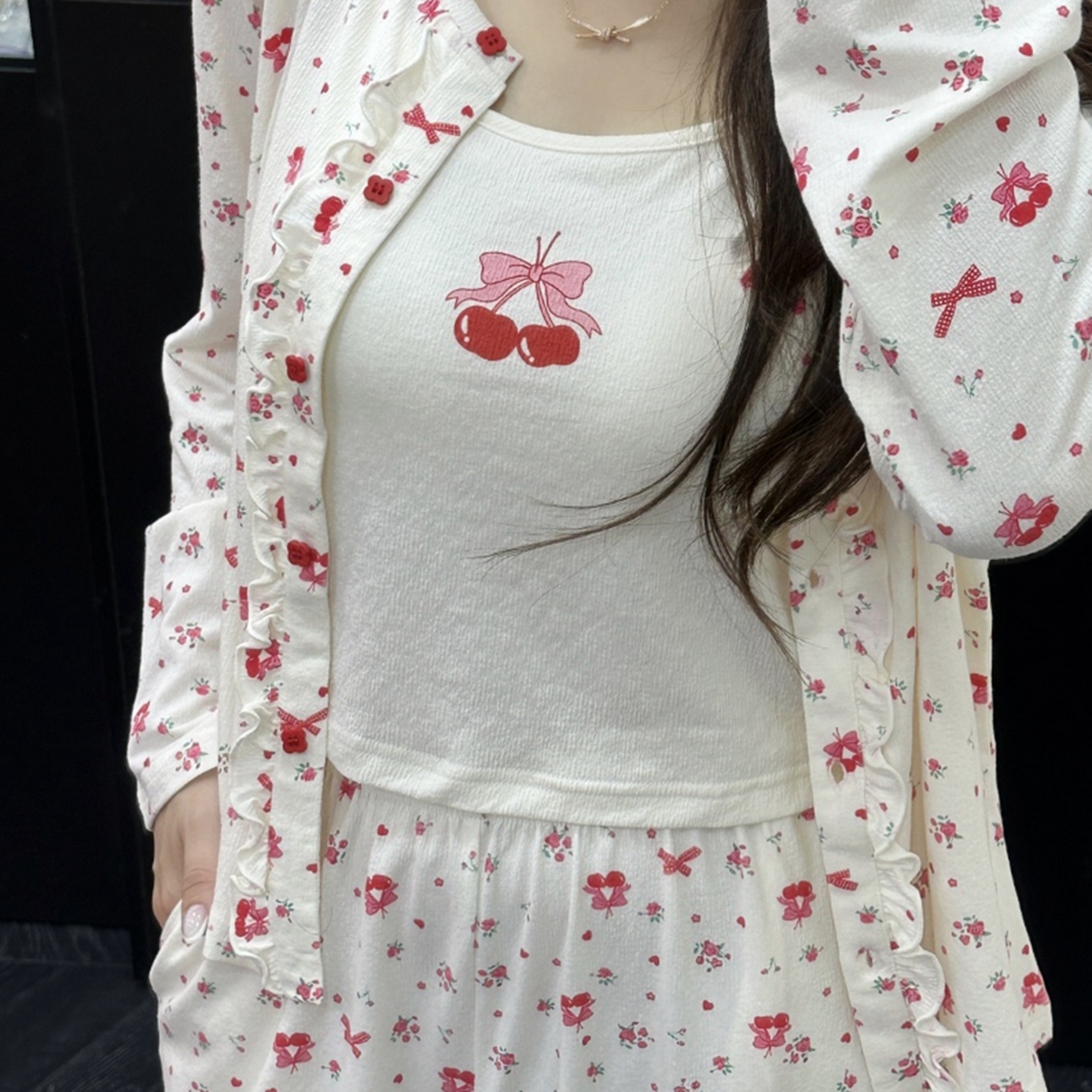 91家纺网 家纺一手货源 找家纺 （总）妍景家居生活馆 2025新款玫红蝴蝶结樱桃三件套