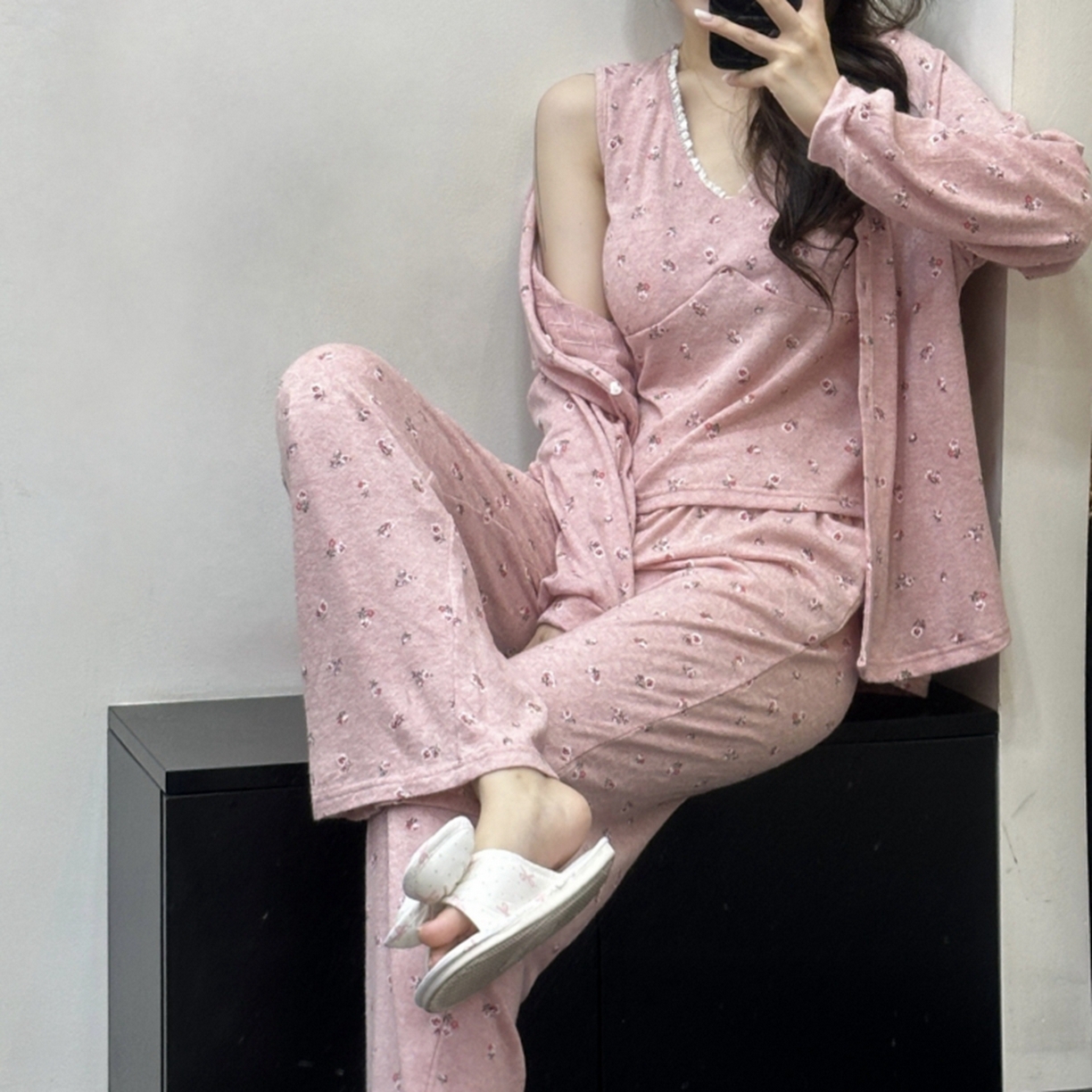 91家纺网 家纺一手货源 找家纺 （总）妍景家居生活馆 2025新款仿羊绒小碎花三件套粉