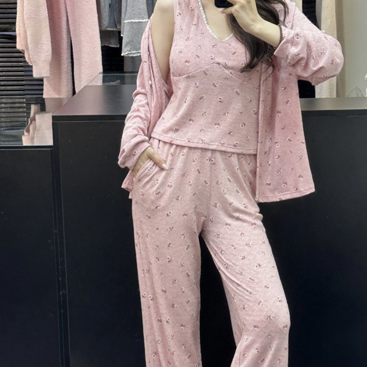 91家纺网 家纺一手货源 找家纺 （总）妍景家居生活馆 2025新款仿羊绒小碎花三件套粉