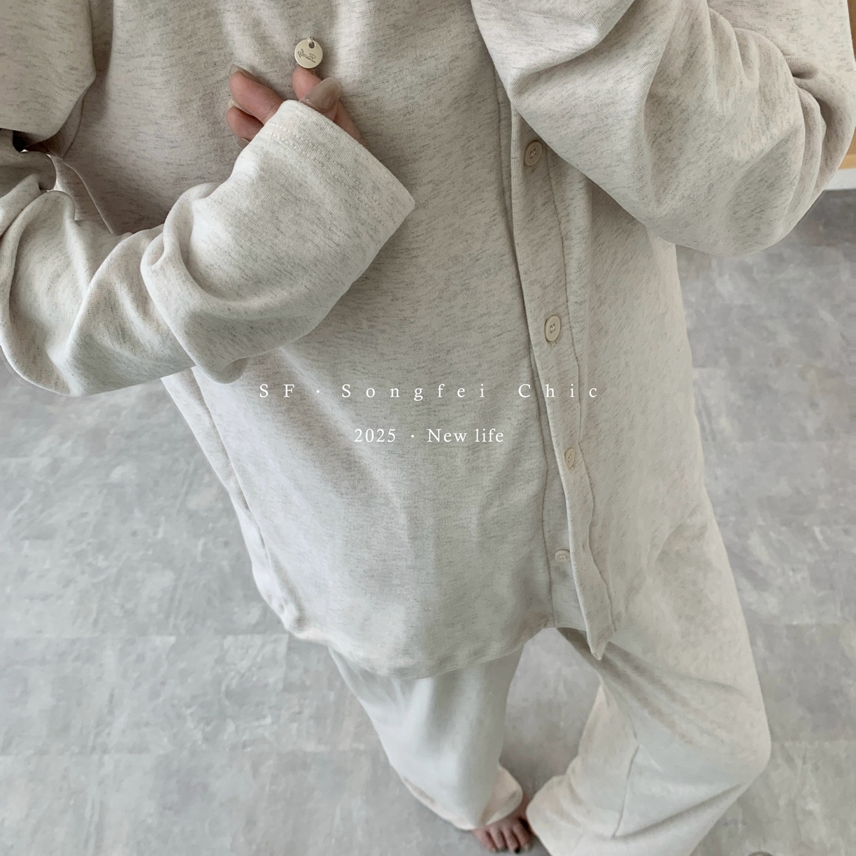 91家纺网 家纺一手货源 找家纺 （总）妍景家居生活馆 2025新款点缀纽扣简约款套装