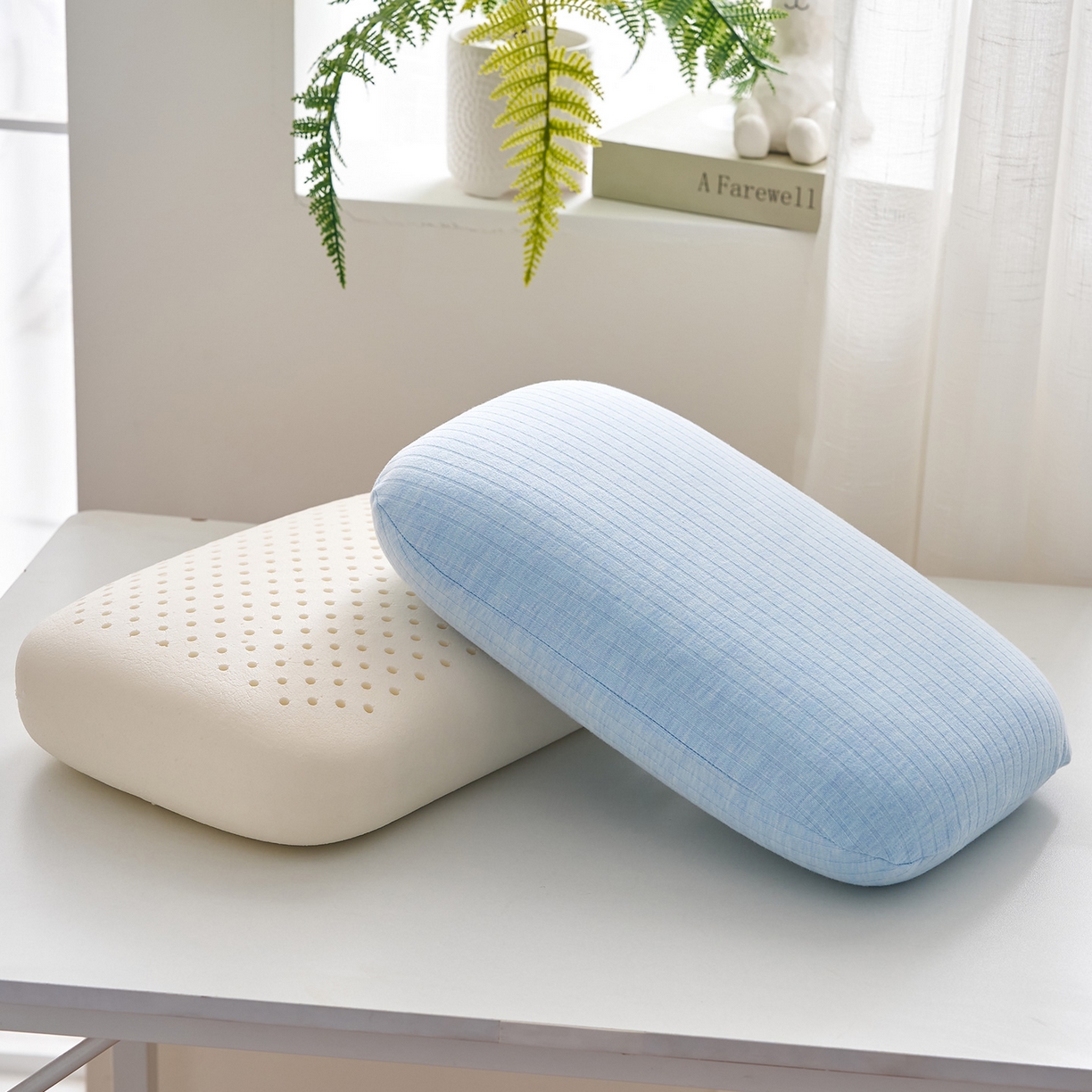 91家纺网 家纺一手货源 找家纺 乐可 2025新款条纹乳胶面包枕头枕芯抱枕午睡枕露营枕 条纹乳胶面包枕-MT1浅蓝