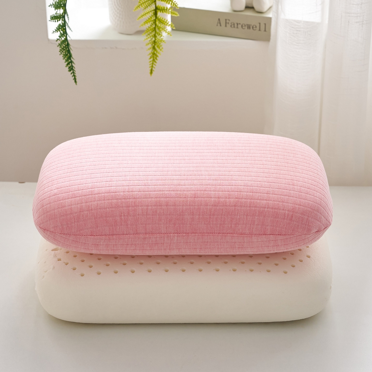 91家纺网 家纺一手货源 找家纺 （总）乐可 2025新款条纹乳胶面包枕头枕芯抱枕午睡枕露营枕