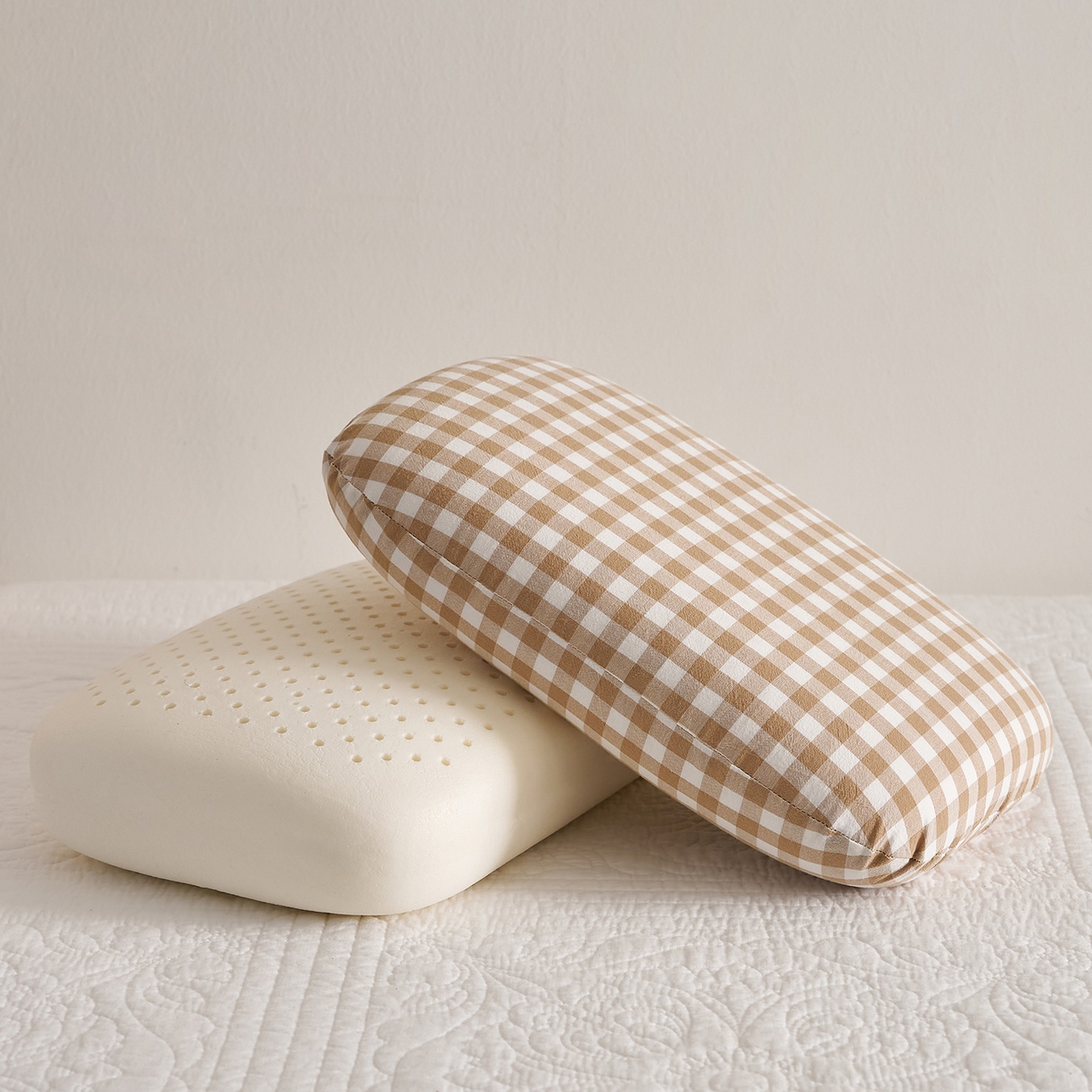 91家纺网 家纺一手货源 找家纺 乐可 2025新款水洗棉乳胶面包枕头枕芯抱枕午睡枕露营枕 水洗棉乳胶面包枕-MS1咖