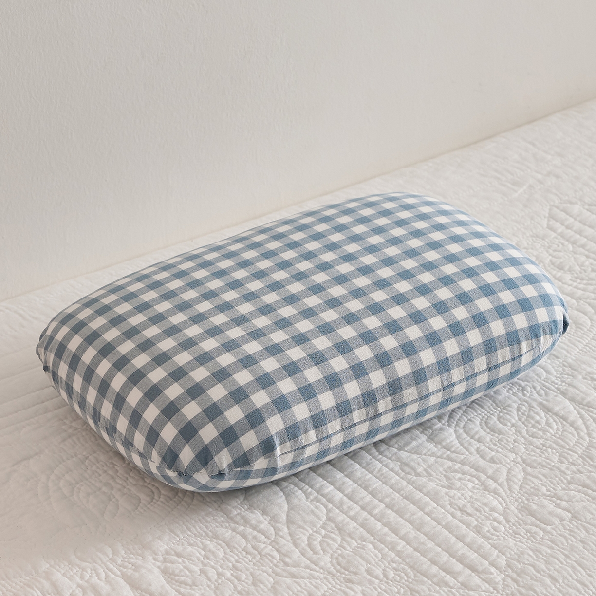 91家纺网 家纺一手货源 找家纺 乐可 2025新款水洗棉乳胶面包枕头枕芯抱枕午睡枕露营枕 水洗棉乳胶面包枕-MS1蓝