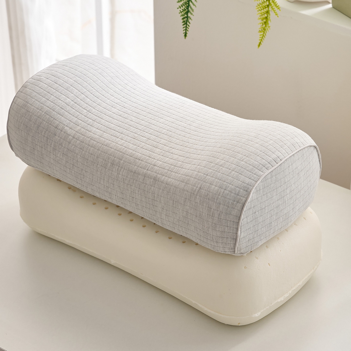 91家纺网 家纺一手货源 找家纺 （总）乐可 2025新款条纹乳胶便携枕头枕芯抱枕午睡枕露营枕