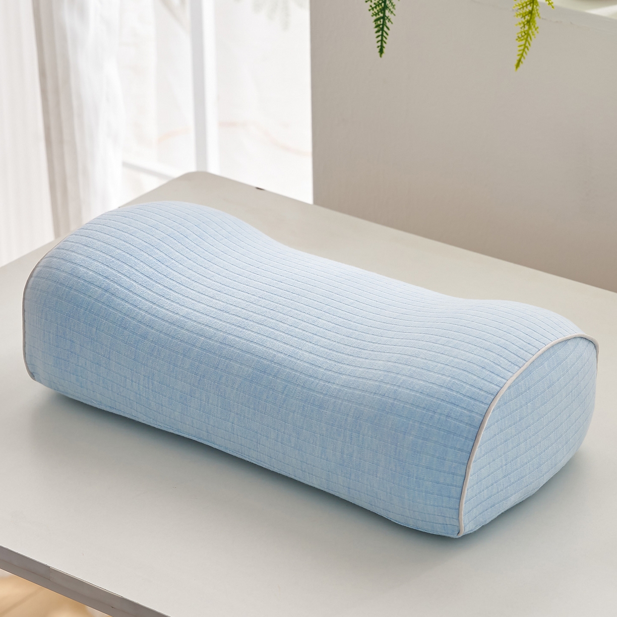 91家纺网 家纺一手货源 找家纺 乐可 2025新款条纹乳胶便携枕头枕芯抱枕午睡枕露营枕 条纹乳胶便携枕-XT3浅蓝