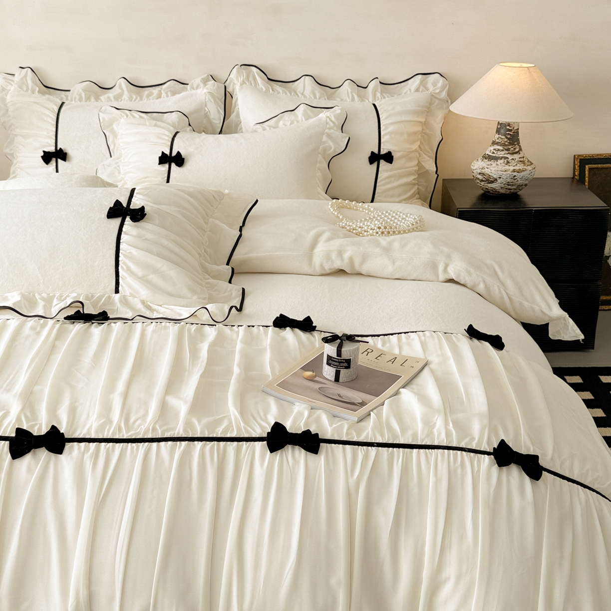 91家纺网 家纺一手货源 找家纺 米可 2025新款牛奶绒蕾丝花边四件套韩版法式公主风四件套~  安琪儿系列 安琪儿~白