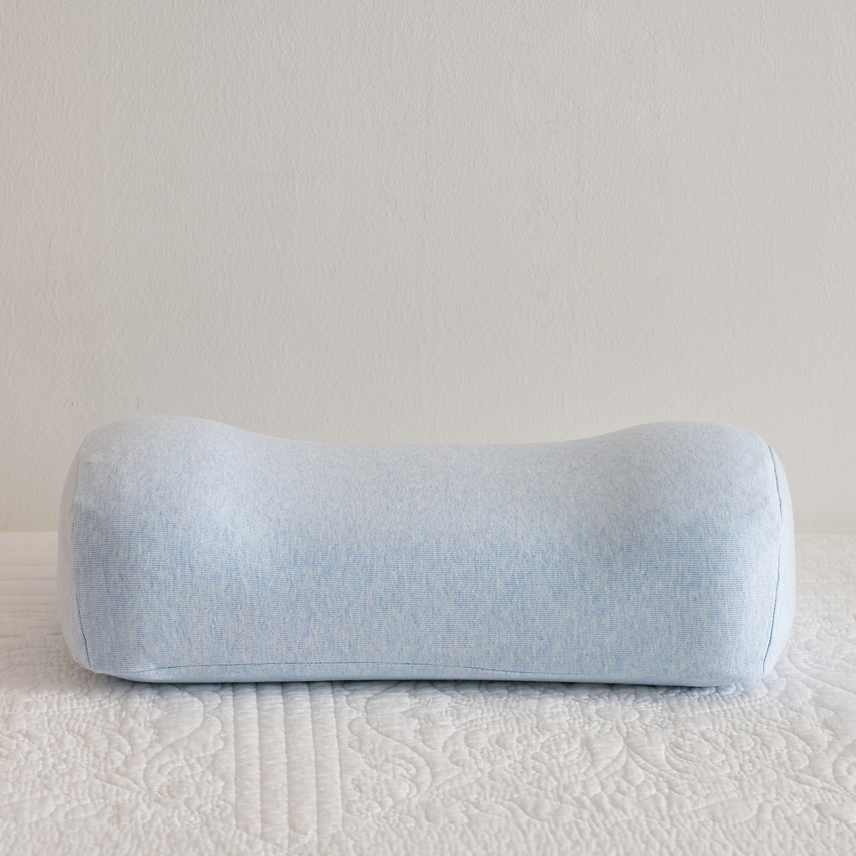 91家纺网 家纺一手货源 找家纺 乐可 2025新款针织棉乳胶便携枕头枕芯抱枕午睡枕露营枕 针织棉乳胶便携枕-XZ3天蓝