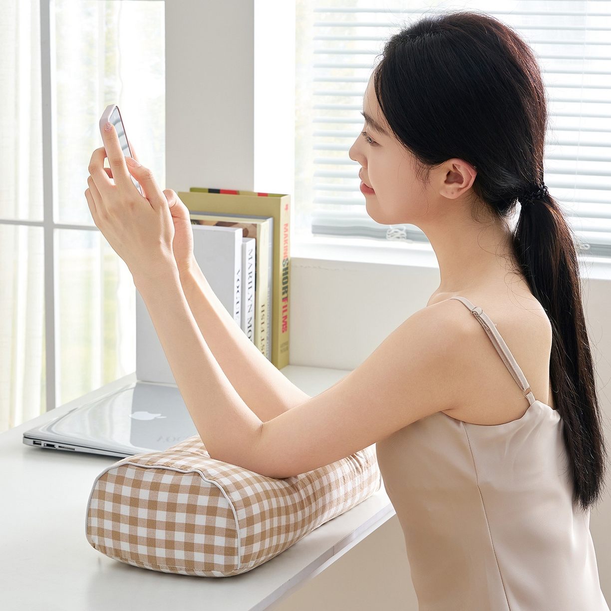 91家纺网 家纺一手货源 找家纺 （总）乐可 2025新款水洗棉乳胶便携枕头枕芯抱枕午睡枕露营枕