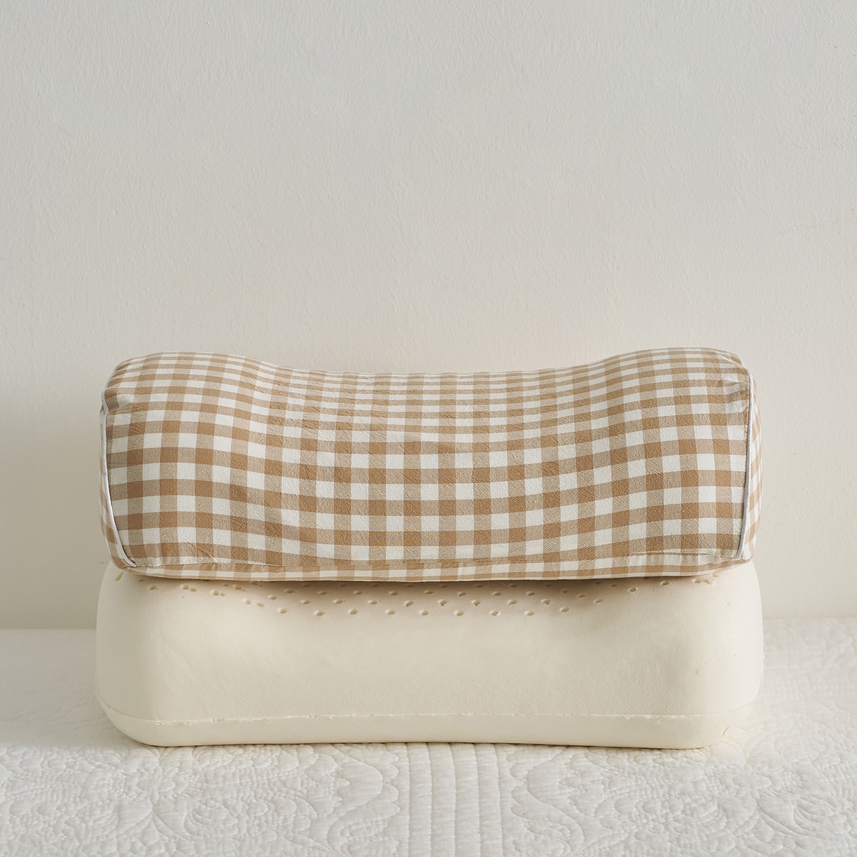 91家纺网 家纺一手货源 找家纺 乐可 2025新款水洗棉乳胶便携枕头枕芯抱枕午睡枕露营枕 水洗棉乳胶便携枕-XS3咖