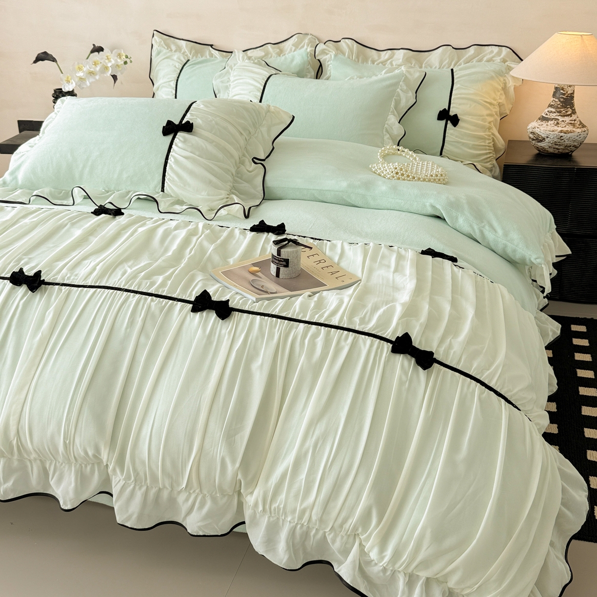 91家纺网 家纺一手货源 找家纺 米可 2025新款牛奶绒蕾丝花边四件套韩版法式公主风四件套~  安琪儿系列 安琪儿~绿