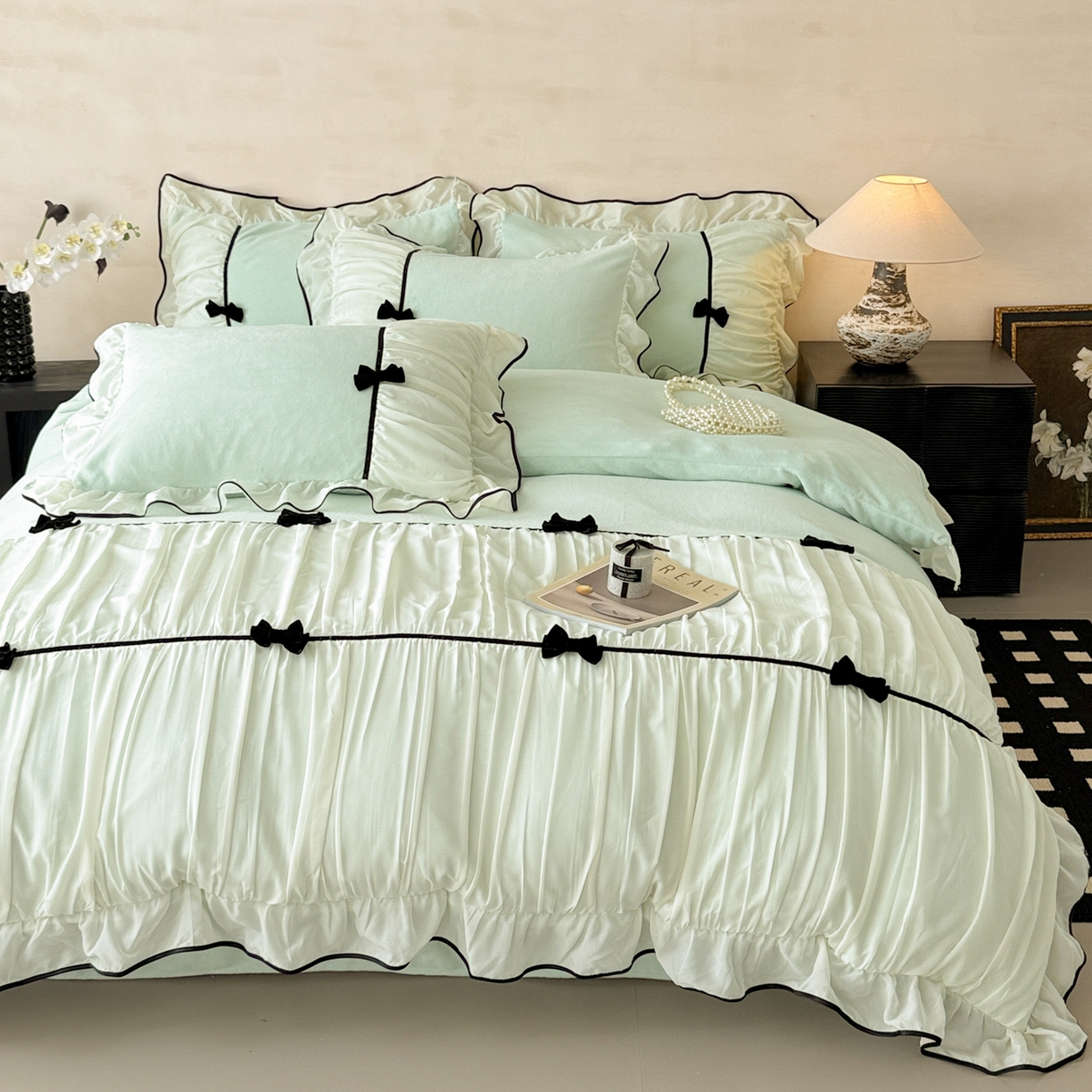 91家纺网 家纺一手货源 找家纺 米可 2025新款牛奶绒蕾丝花边四件套韩版法式公主风四件套~  安琪儿系列 安琪儿~绿