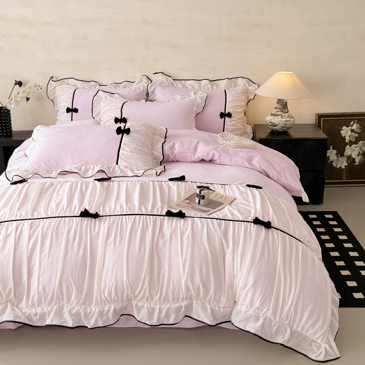 91家纺网 家纺一手货源 找家纺 米可 2025新款牛奶绒蕾丝花边四件套韩版法式公主风四件套~  安琪儿系列 安琪儿~紫