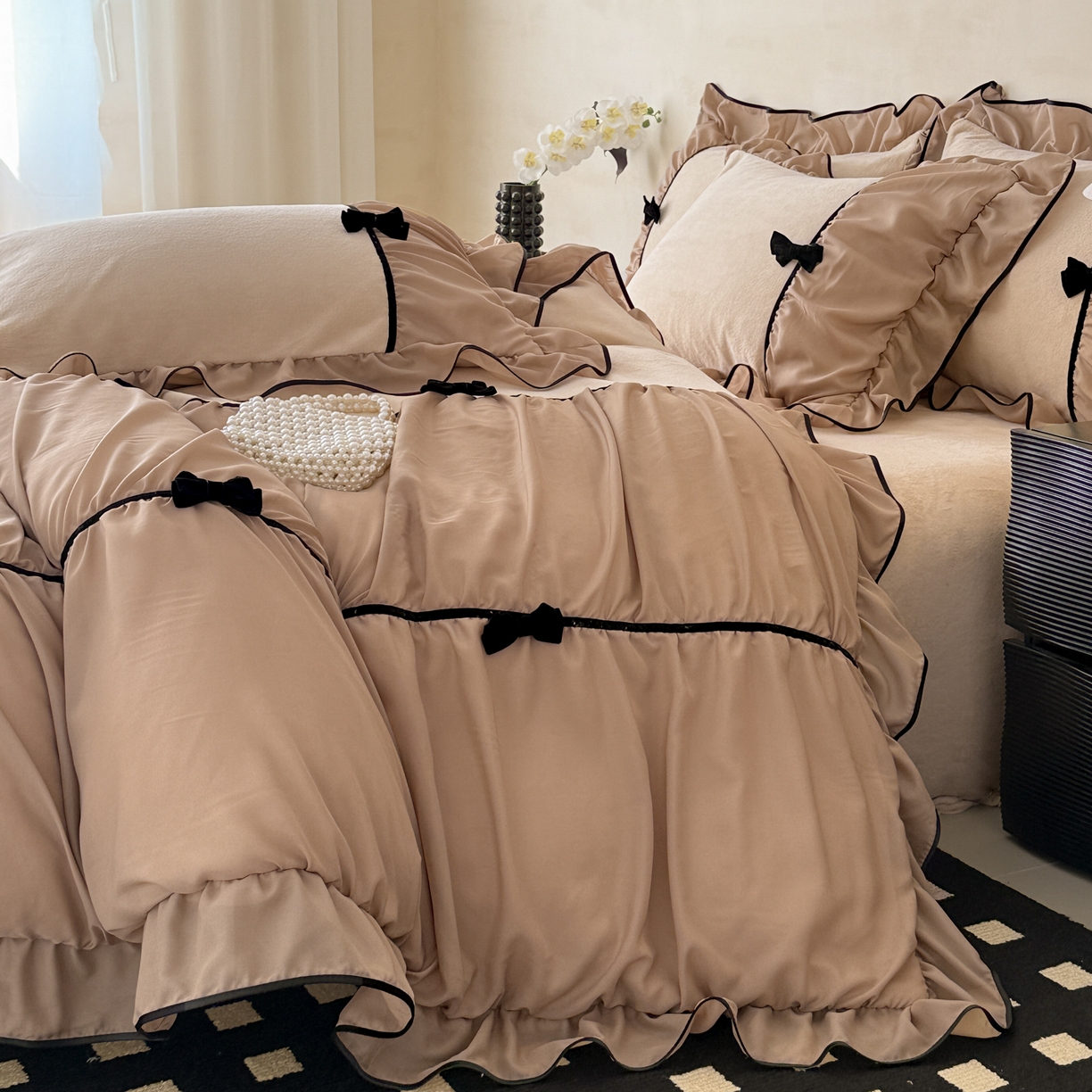 91家纺网 家纺一手货源 找家纺 （总）米可 2025新款牛奶绒蕾丝花边四件套韩版法式公主风四件套~  安琪儿系列