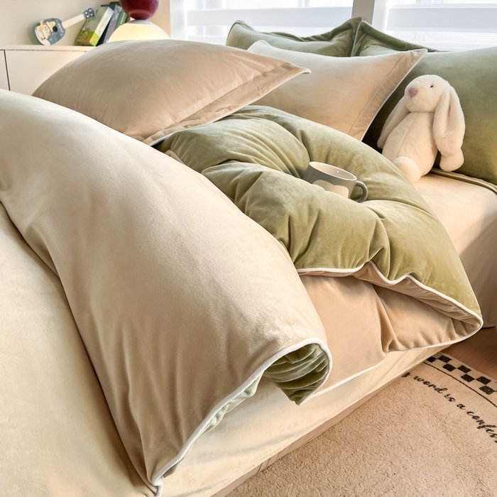 91家纺网 家纺一手货源 找家纺 （总）九沐良品 2025新款加厚婴儿绒牛奶绒四件套工艺款宝宝绒四件套