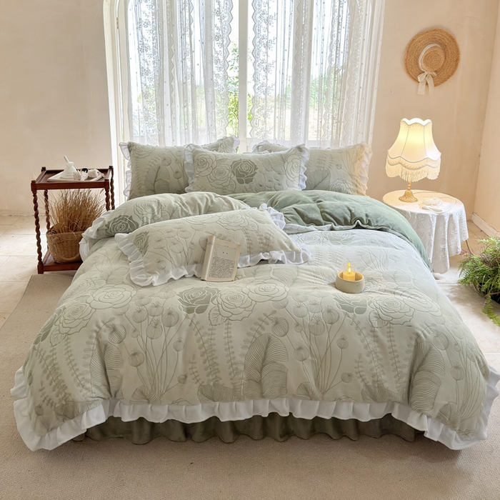 91家纺网 家纺一手货源 找家纺 （总）野合家纺 2025新款加厚雕花牛奶绒床盖款四件套