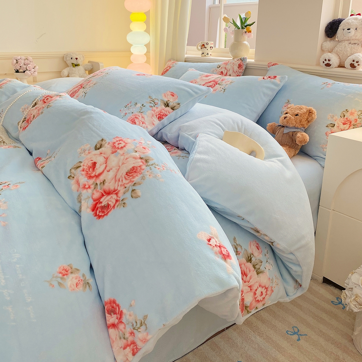 91家纺网 家纺一手货源 找家纺 （总）悦织湾家纺 2025新款高克重牛奶绒印花四件套床单床笠轻奢时尚床上用品三四件套被套