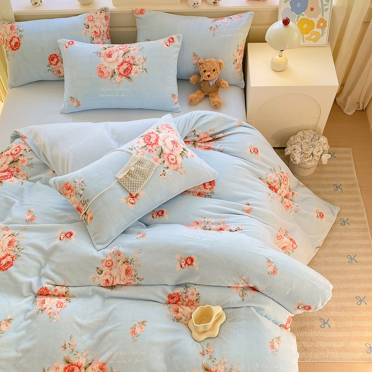 91家纺网 家纺一手货源 找家纺 （总）悦织湾家纺 2025新款高克重牛奶绒印花四件套床单床笠轻奢时尚床上用品三四件套被套