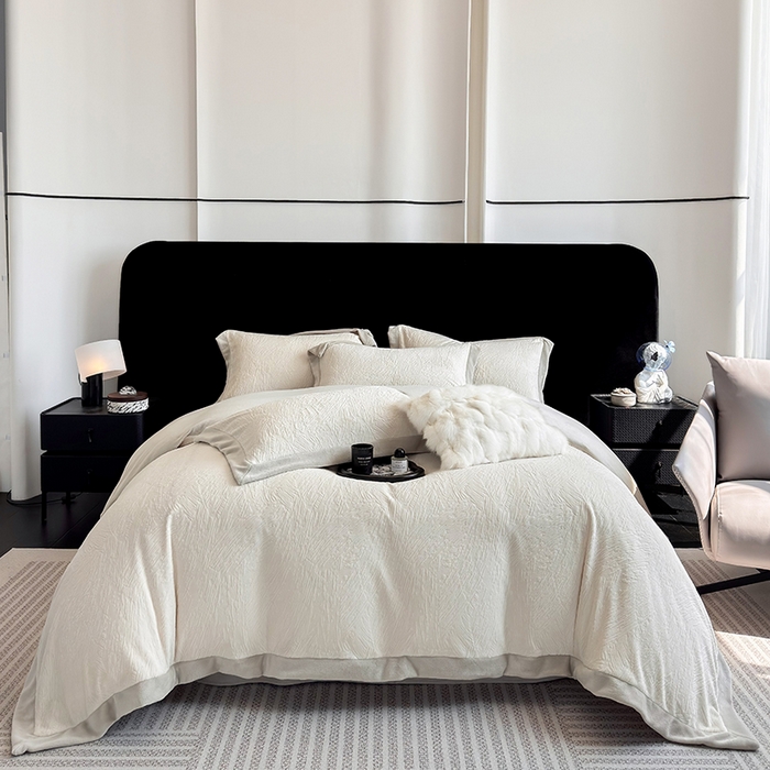 2025新款高克重230克雕花绒纹理牛奶绒四件套秋冬轻奢拼角系列四件套-柏林晚风系列 柏林晚风-浅米