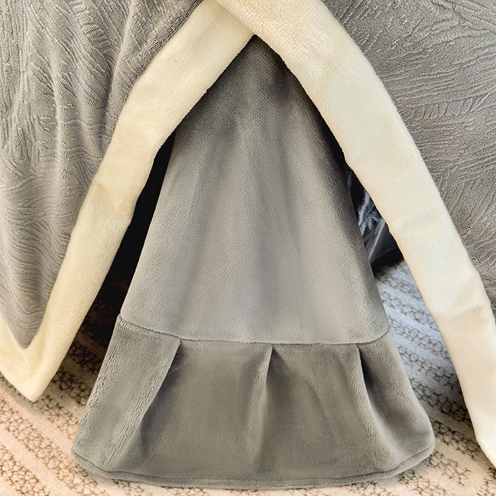 91家纺网 家纺一手货源 找家纺 2025新款高克重230克雕花绒纹理牛奶绒四件套秋冬轻奢拼角系列四件套-柏林晚风系列 柏林晚风-凇灰