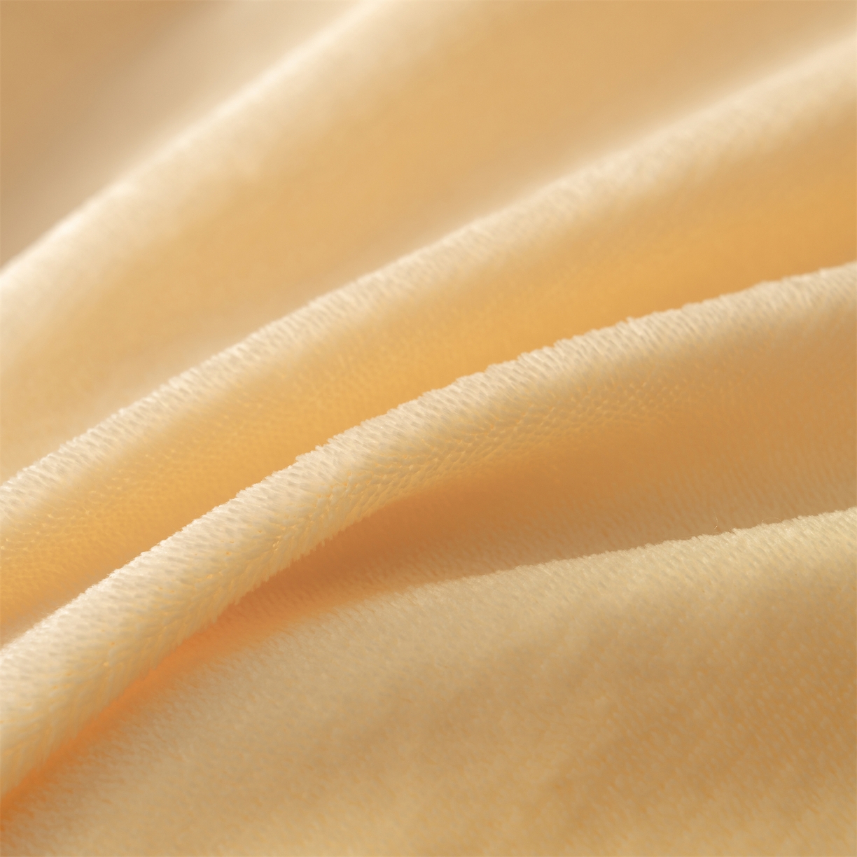 91家纺网 家纺一手货源 找家纺 源舍家纺 2025新款色织拼色编织提花轻奢牛奶绒四件套（场景二） 织锦-暖阳