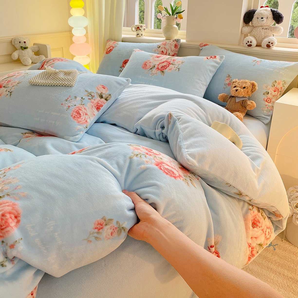 91家纺网 家纺一手货源 找家纺 悦织湾家纺 2025新款高克重牛奶绒印花四件套床单床笠轻奢时尚床上用品三四件套被套 花开富贵