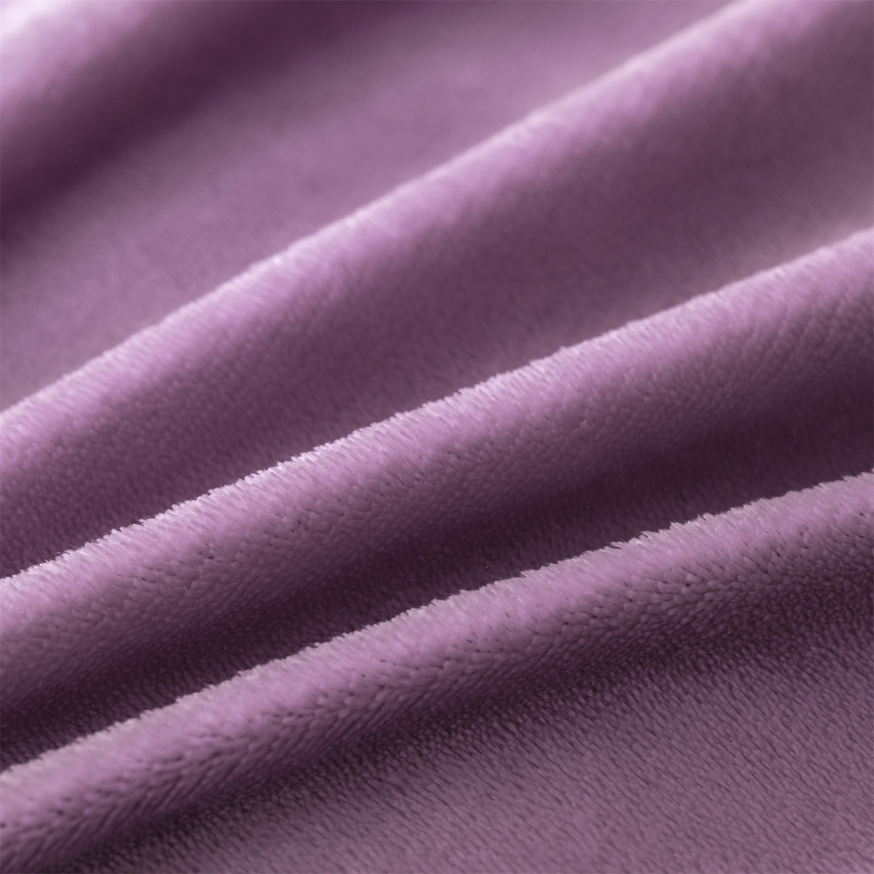 91家纺网 家纺一手货源 找家纺 源舍家纺 2025新款色织拼色编织提花轻奢牛奶绒四件套（场景二） 织锦-紫菱