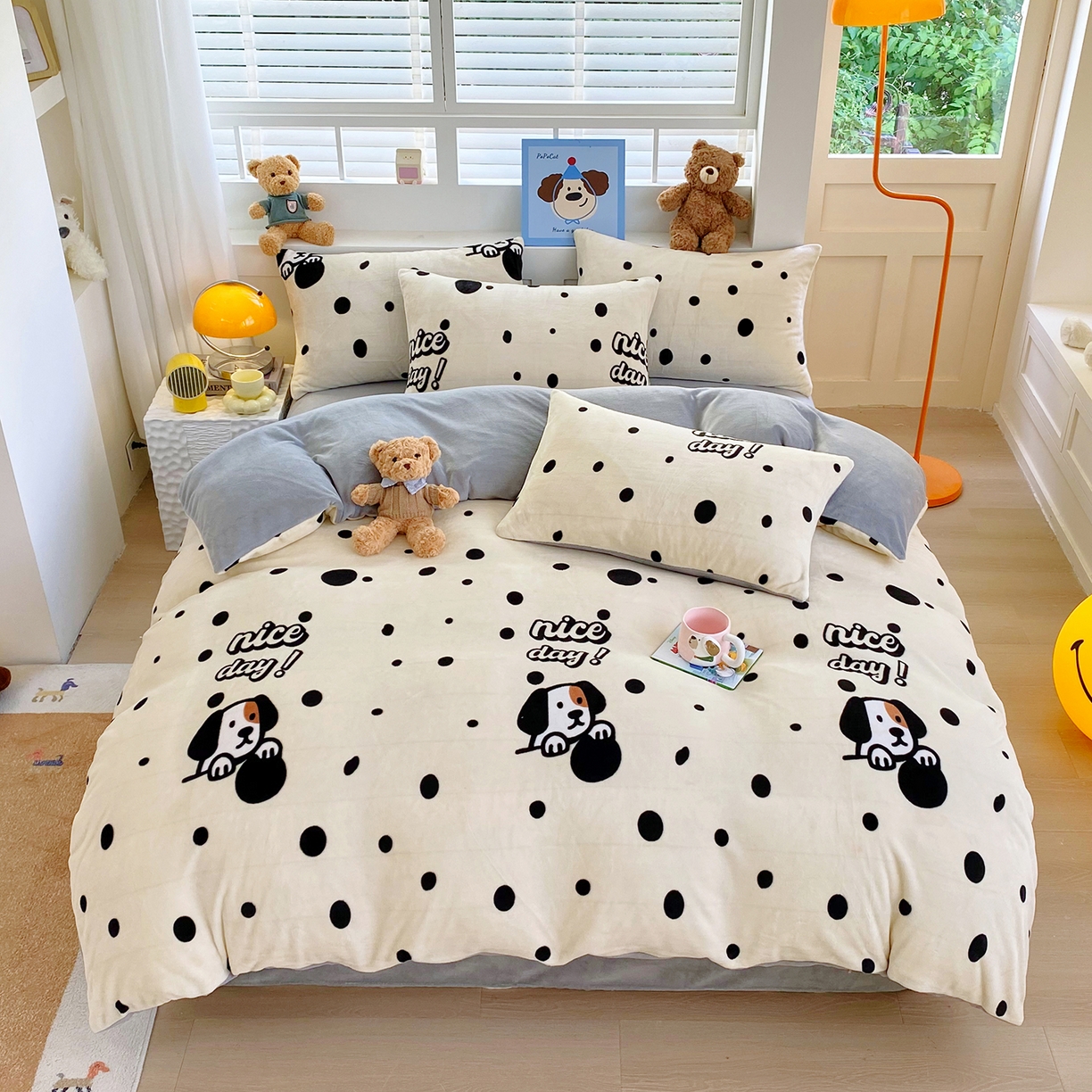 91家纺网 家纺一手货源 找家纺 悦织湾家纺 2025新款高克重牛奶绒印花四件套床单床笠轻奢时尚床上用品三四件套被套 波点狗