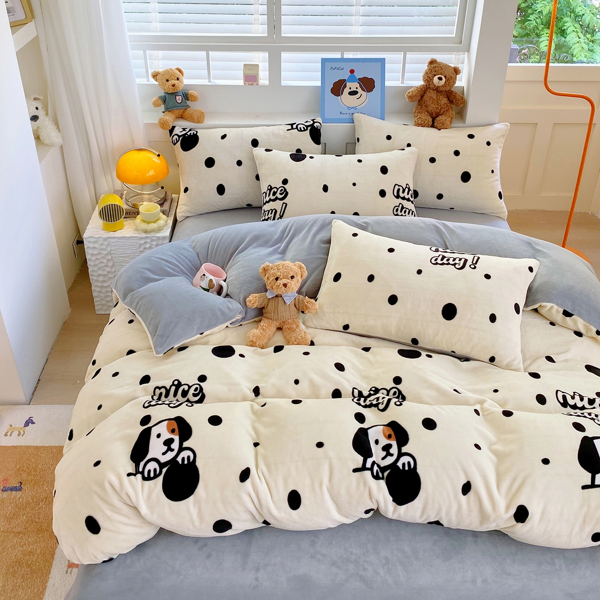 91家纺网 家纺一手货源 找家纺 悦织湾家纺 2025新款高克重牛奶绒印花四件套床单床笠轻奢时尚床上用品三四件套被套 波点狗