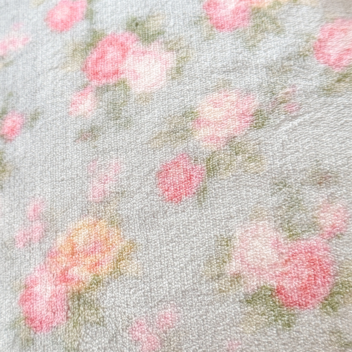 91家纺网 家纺一手货源 找家纺 绒棉世家 2025秋冬新款A类加厚牛奶绒花边床盖款床裙四件套（特殊尺寸床笠另外+10元） 罗薇娜