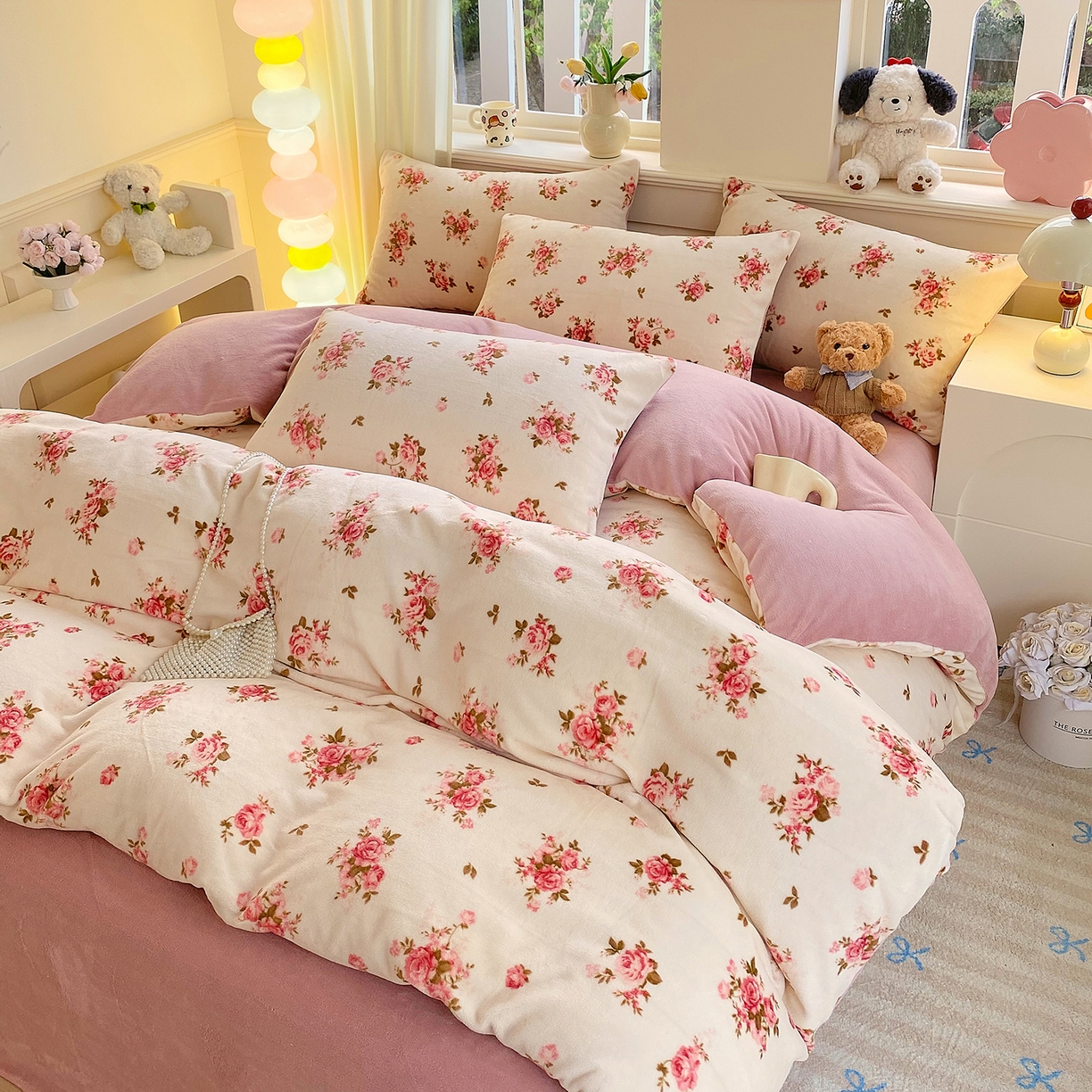 91家纺网 家纺一手货源 找家纺 悦织湾家纺 2025新款高克重牛奶绒印花四件套床单床笠轻奢时尚床上用品三四件套被套 花仙子