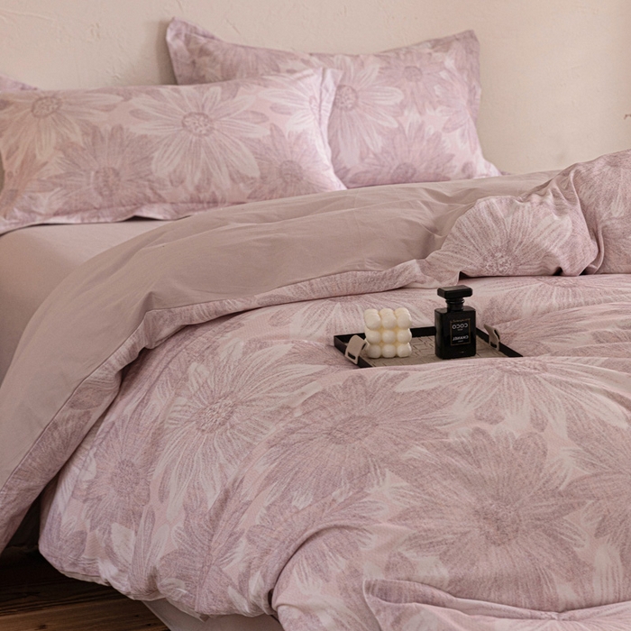 91家纺网 家纺一手货源 找家纺 棉生活家纺 2025秋冬新款长绒棉纯棉数码印花陶瓷磨毛四件套 向阳花开