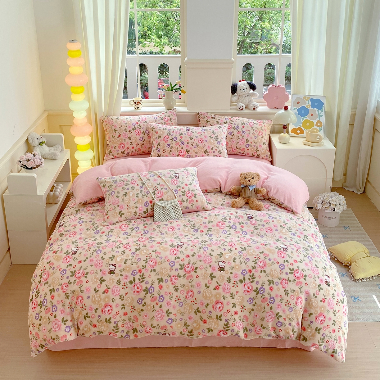 91家纺网 家纺一手货源 找家纺 悦织湾家纺 2025新款高克重牛奶绒印花四件套床单床笠轻奢时尚床上用品三四件套被套 花园小猫