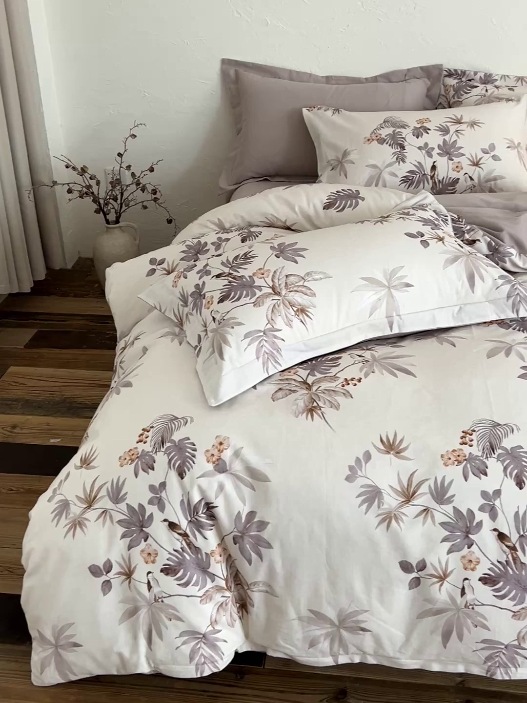 91家纺网 家纺一手货源 找家纺 棉生活家纺 2025秋冬新款长绒棉纯棉数码印花陶瓷磨毛四件套 知画