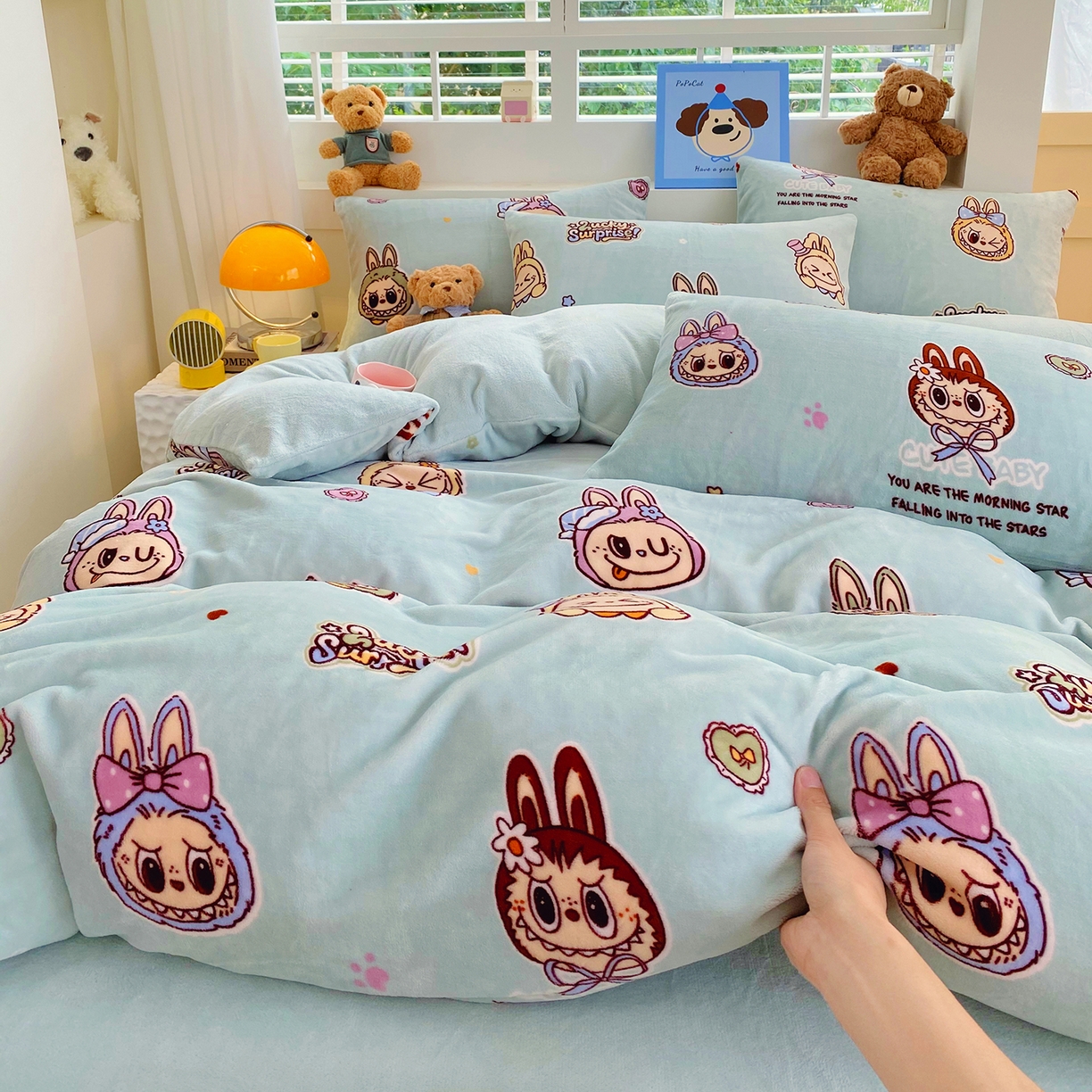 91家纺网 家纺一手货源 找家纺 悦织湾家纺 2025新款高克重牛奶绒印花四件套床单床笠轻奢时尚床上用品三四件套被套 拉布布