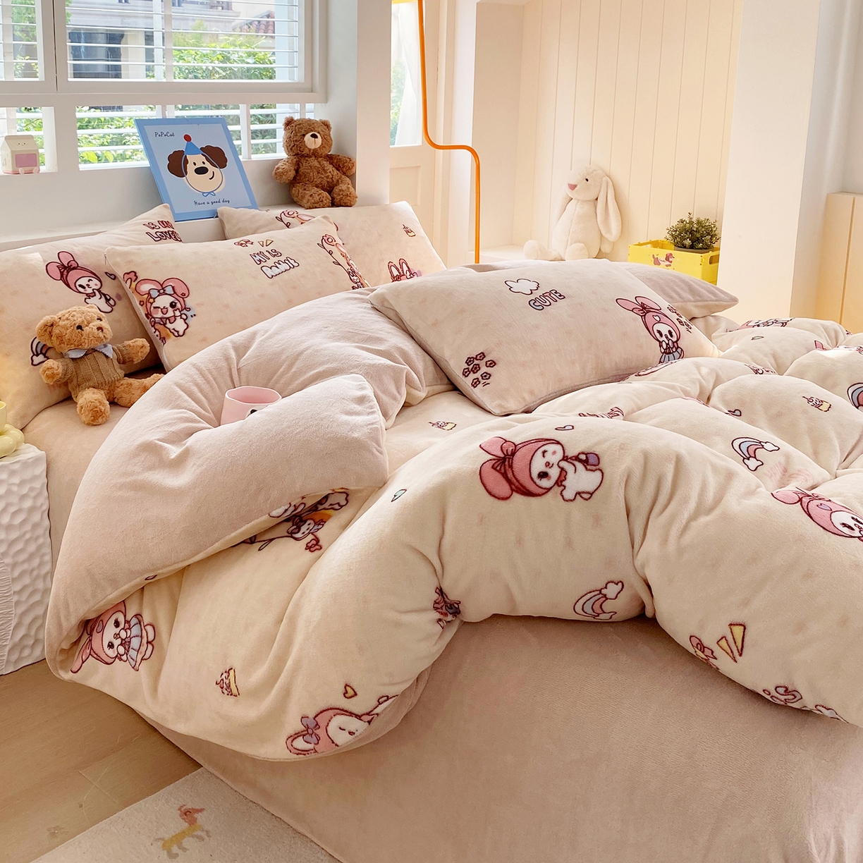 91家纺网 家纺一手货源 找家纺 悦织湾家纺 2025新款高克重牛奶绒印花四件套床单床笠轻奢时尚床上用品三四件套被套 美乐蒂