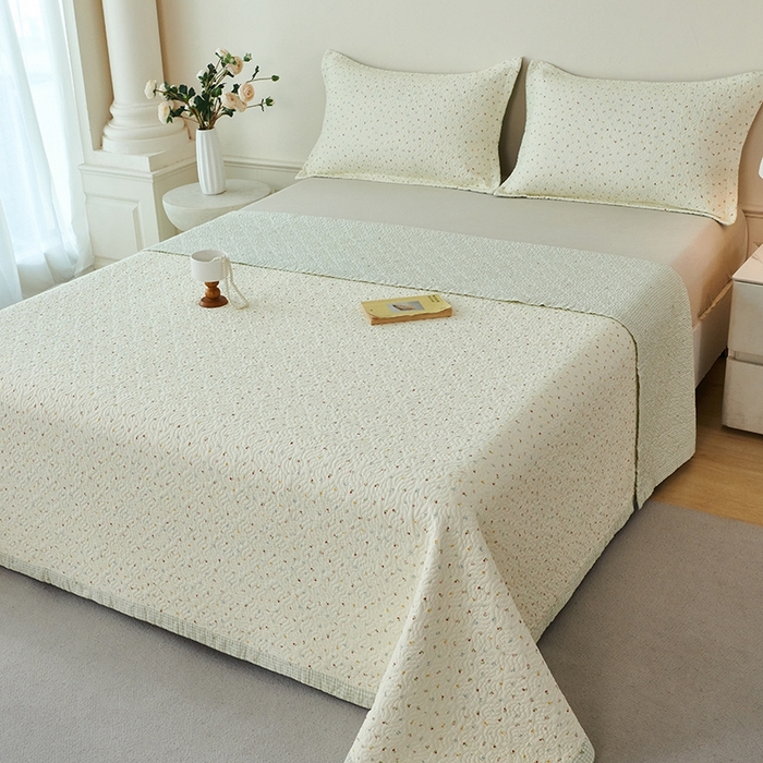 91家纺网 家纺一手货源 找家纺 2025新款13070双面全棉砂洗大直边床盖三件套四件套花仙子