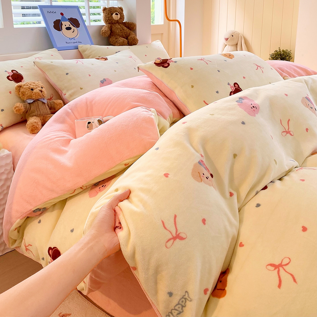 91家纺网 家纺一手货源 找家纺 悦织湾家纺 2025新款高克重牛奶绒印花四件套床单床笠轻奢时尚床上用品三四件套被套 美梦